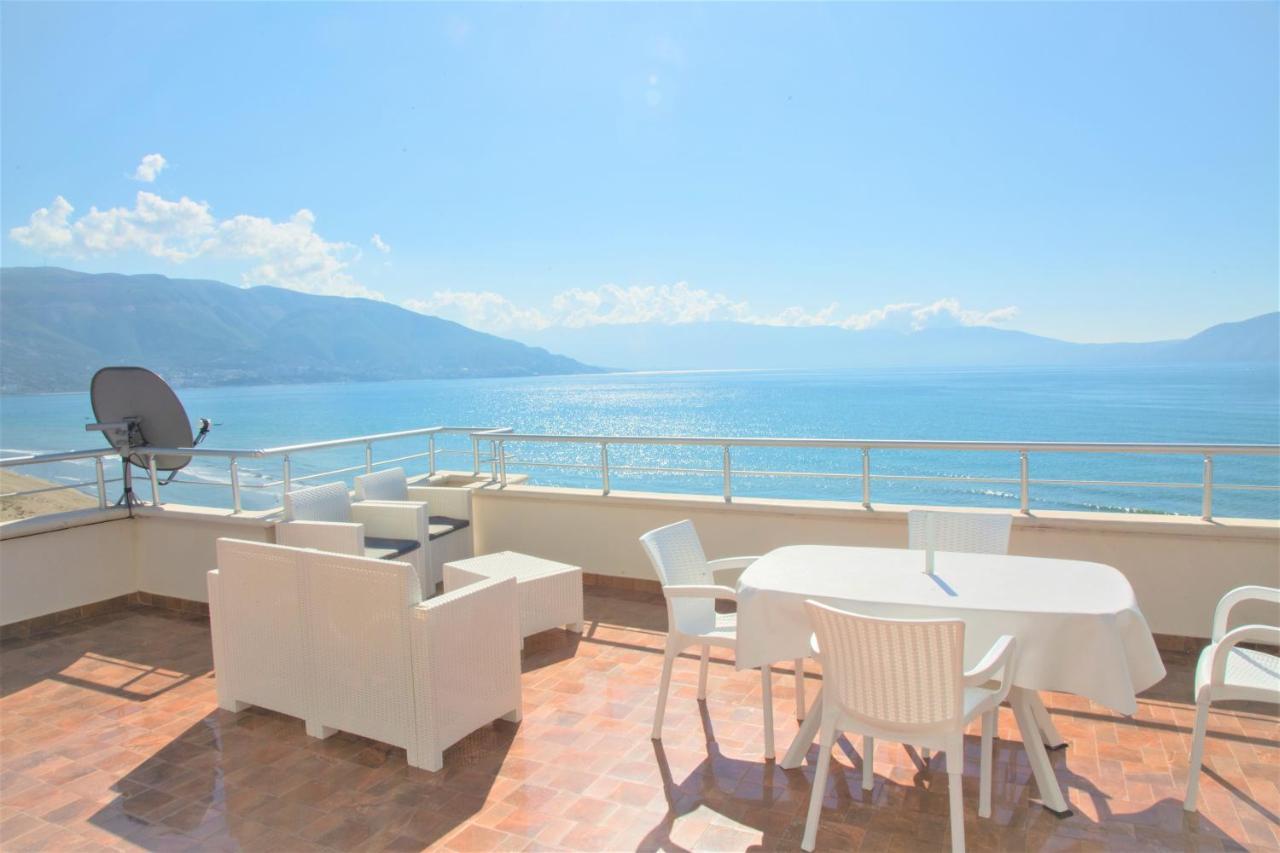 Sky & Sea Viewing Apartment Vlore Exterior photo
