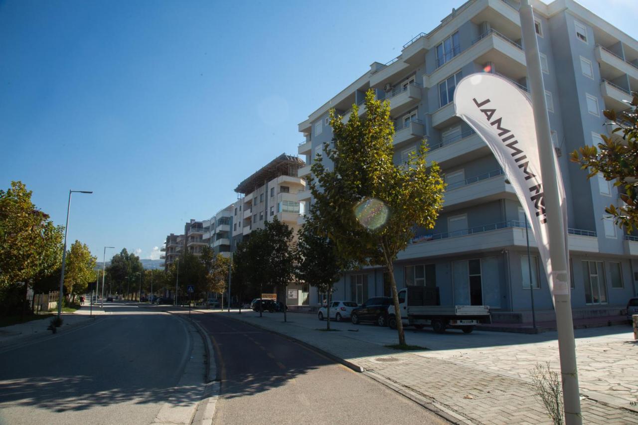 Sky & Sea Viewing Apartment Vlore Exterior photo